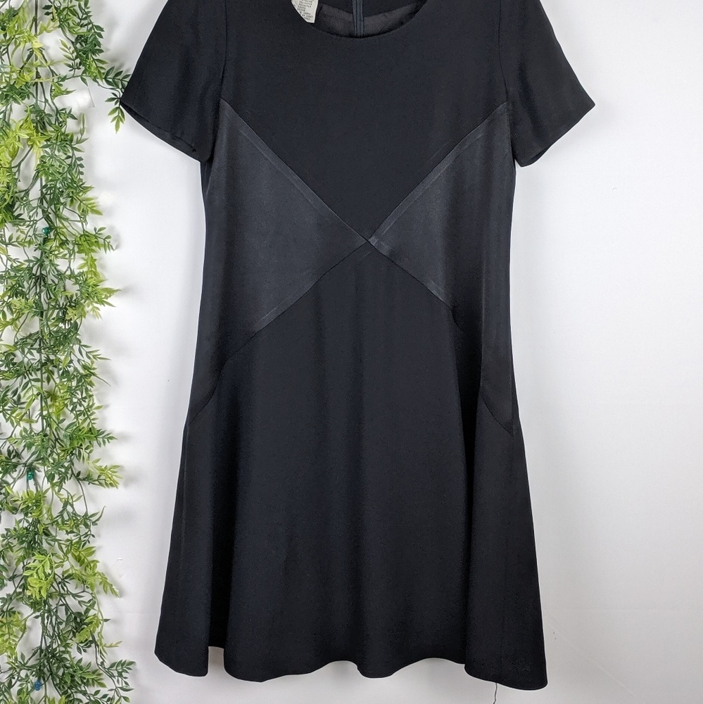 Women's casual dress.